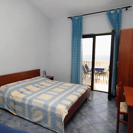 Apartmán By The Sea Pisak, Omis - 1070
