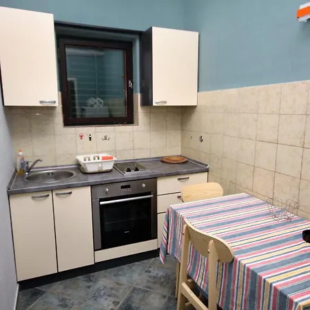 Apartmán By The Sea Pisak, Omis - 1070