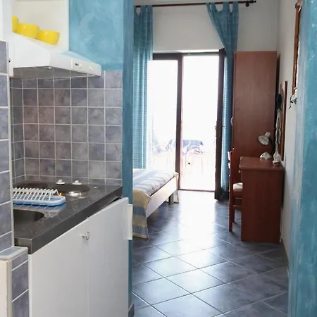 Apartmán By The Sea Pisak, Omis - 1070 Mimice