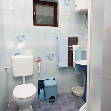 Apartmán By The Sea Pisak, Omis - 1070 Mimice