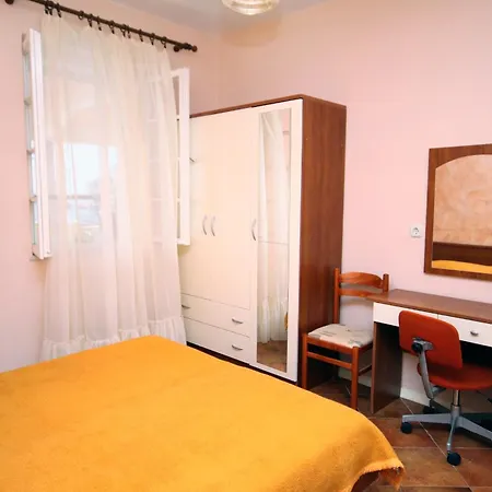 Apartmán By The Sea Pisak, Omis - 1070
